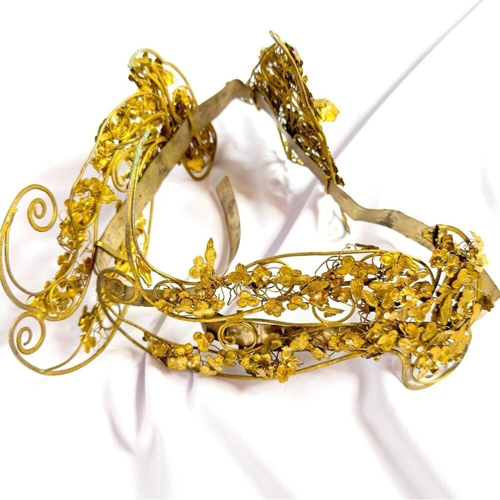 Balinese Gold Filagree Floral Ornaments – For Jewelry, Costume, or Home Decor